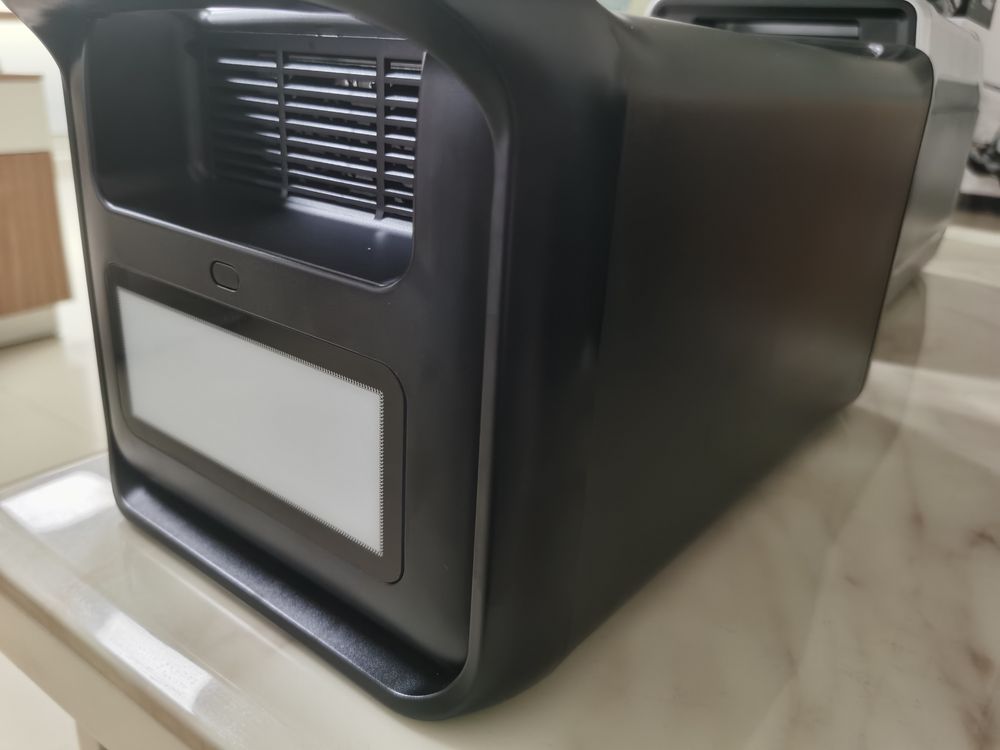 Newen APower 1000 view 6